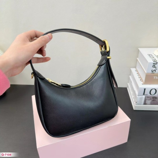 Light luxury brand Miu Miu half moon hobo underarm bag factory direct sales free shipping