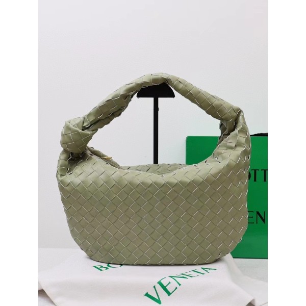 New Woven BV Large Horn Bag Knotted Clutch Small and Light To Use Generous High Version Factory Direct Sales Free Shipping