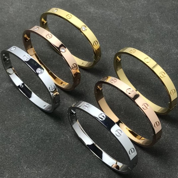 High End Brand Cartier Wide Version Bracelet Electroplated with 3 Layers of 18K Gold High-quality Jewelry in Stock Factory Direct Sales Free Shipping