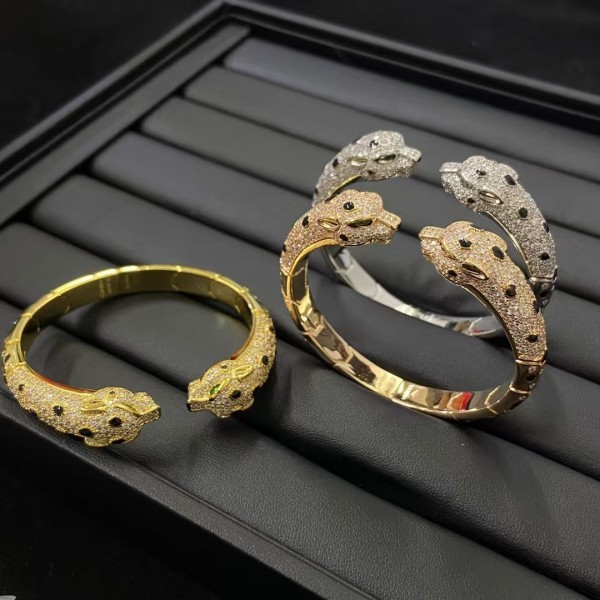 Classic Brand Cartier HE New Product Full Diamond Spotted Double Headed Leopard Bracelet Factory Direct Sales Free Shipping