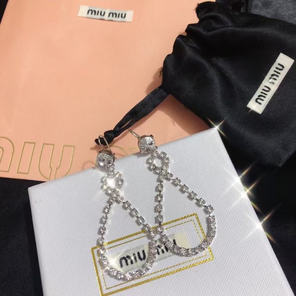 MIUMIU 8-shaped rhinestone earrings