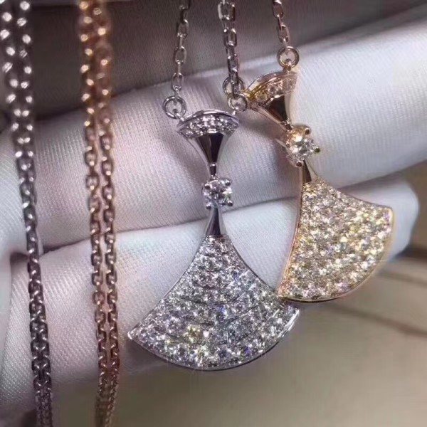 Classic Brand Bulgari Micro Inlaid Diamond Pendant Necklace for Women 18k Gold Plated Jewellery Factory Direct Sales Free Shipping