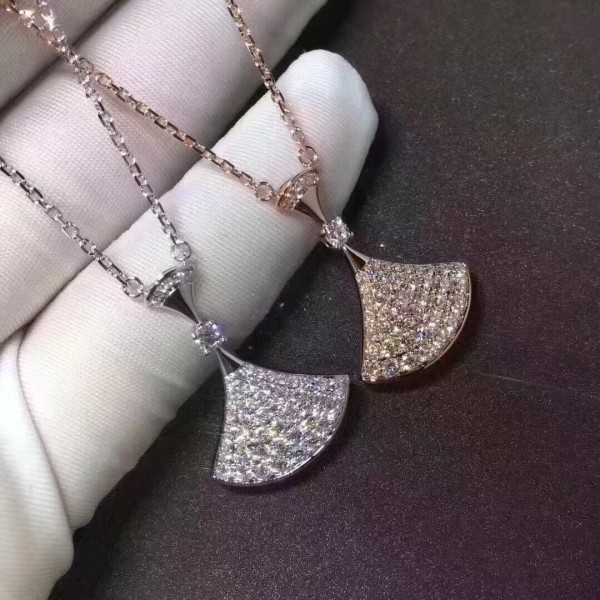 Classic Brand Bulgari Micro Inlaid Diamond Pendant Necklace for Women 18k Gold Plated Jewellery Factory Direct Sales Free Shipping