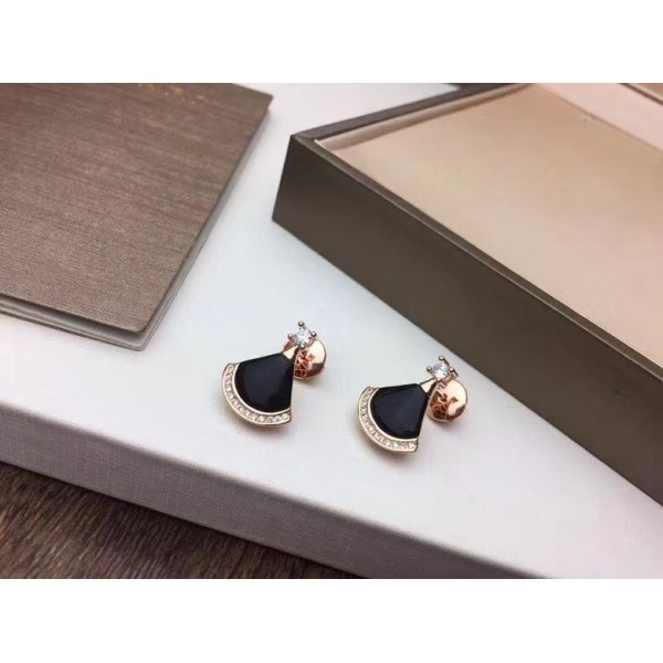 Classic Brand Finely Replicated High-quality Bvlgari Skirt Earrings Ear Studs Factory Direct Sales Free Shipping