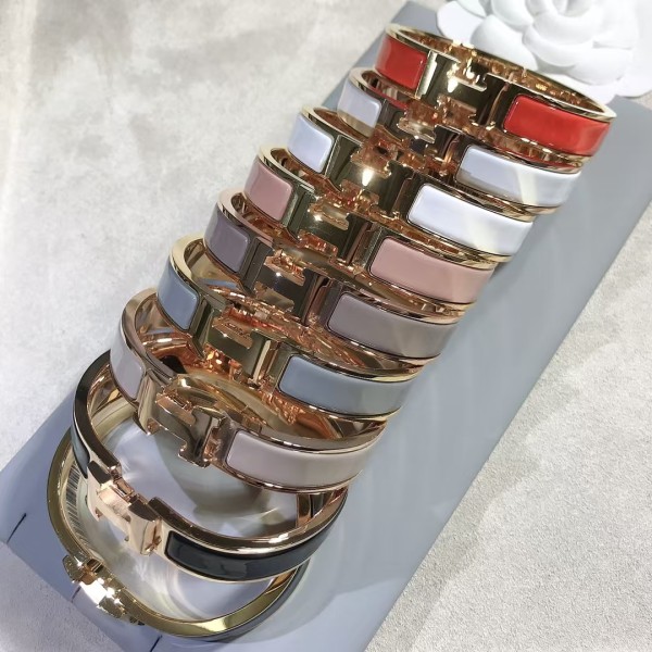 Luxury brand Hermes H enamel bracelet factory direct sales with free shipping