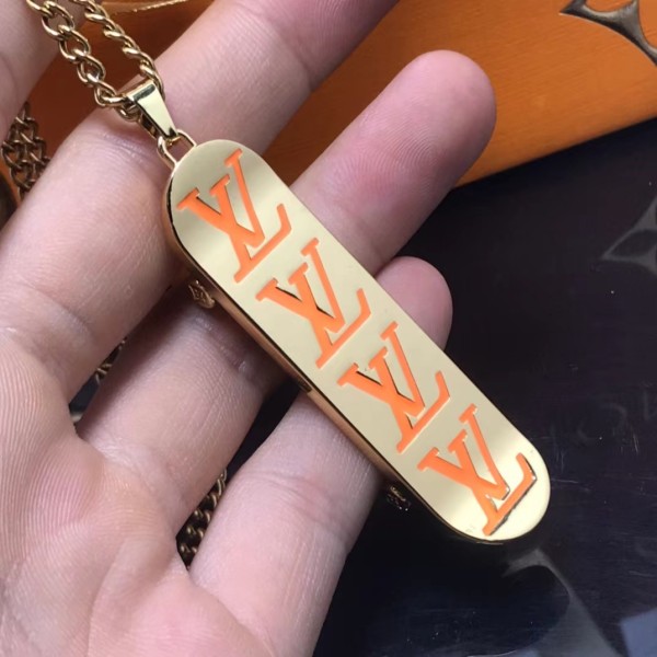 Classic Brand LV Necklace New Skateboard Necklace Factory Direct Sales Free Shipping 