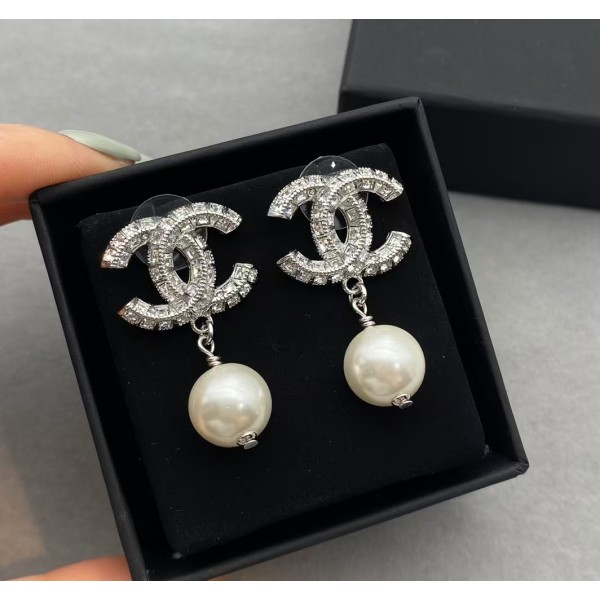 High Luxury High-quality Classic Brand Chanel Ear Stud with Square Diamonds and Pearl Earrings for Women Free Shipping 