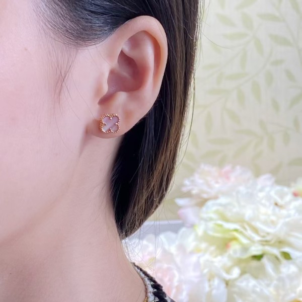 Light luxury brand Van Cleef&Arpels mini ear studs for women earrings factory direct sales free shipping