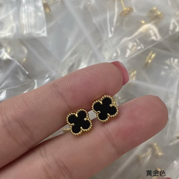 Light luxury brand Van Cleef&Arpels mini ear studs for women earrings factory direct sales free shipping