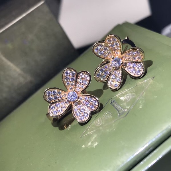 Classic brand Van Cleef&Arpels earrings new three flower full diamond ear clip factory direct sales free shipping