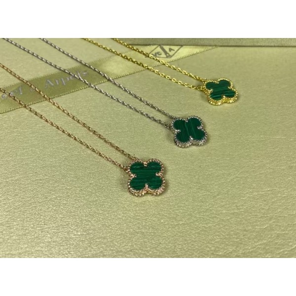 High Quality Classic Clover Necklace for Women Natural Gemstone 15mm Pendant Necklace Wedding And Engagement Accessories